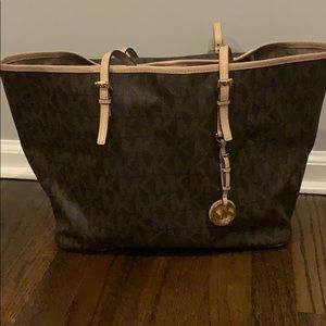Michael Kors Jet Set Tote - Brown